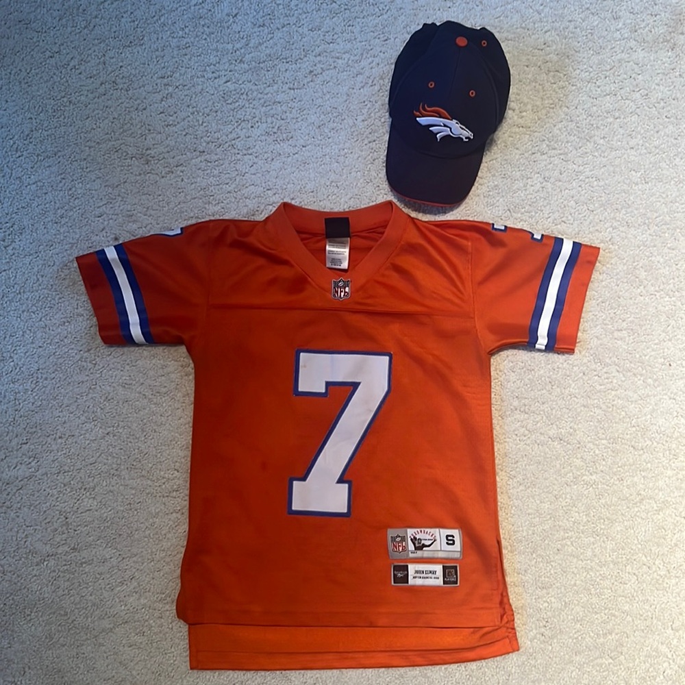 Denver Broncos Elway NFL vintage football Jersey, small youth + NFL ball cap